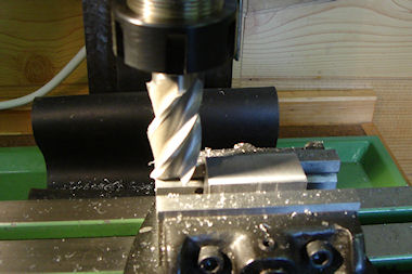 Squaring up the cut edge